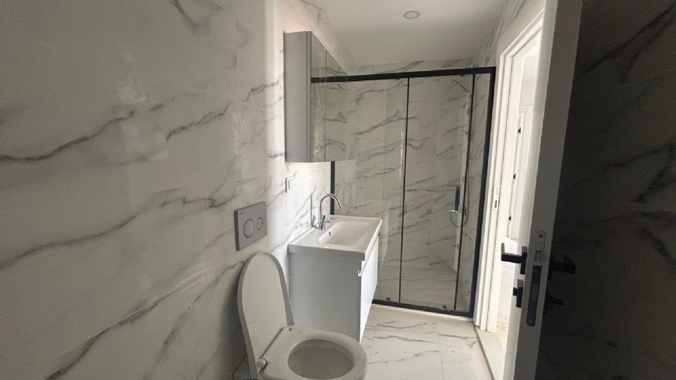 Bayram Karakaş Apt.&nbsp;